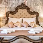 Plaza Marchi Old Town - Mag Quaint & Elegant Boutique Hotel 4*