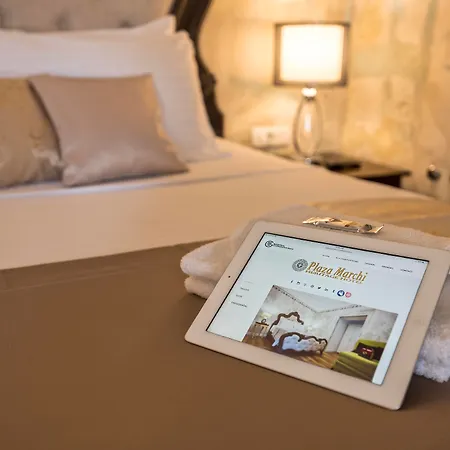 Hotel Plaza Marchi Old Town - Mag Quaint & Elegant Boutique