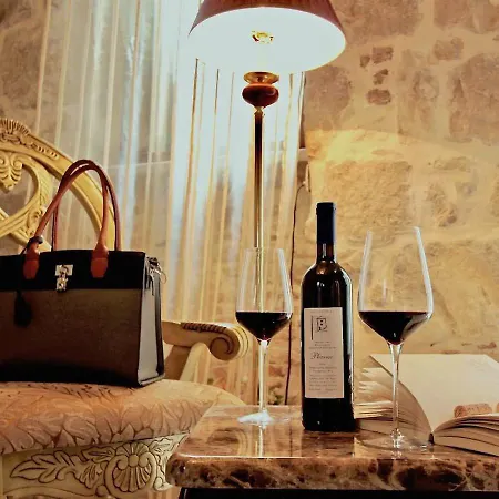 Plaza Marchi Old Town - Mag Quaint & Elegant Boutique 4*