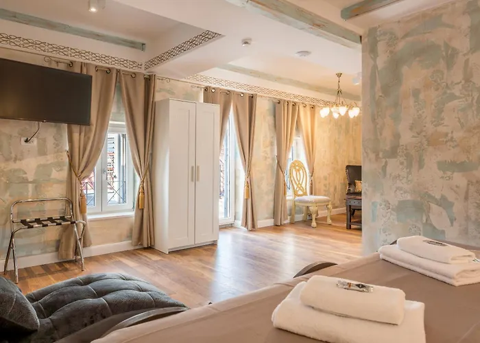 Plaza Marchi Old Town - Mag Quaint & Elegant Boutique 4* 斯普利特
