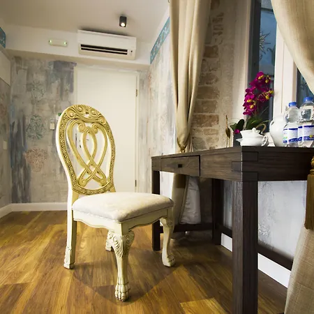 Plaza Marchi Old Town - Mag Quaint & Elegant Boutique 4* سبليت