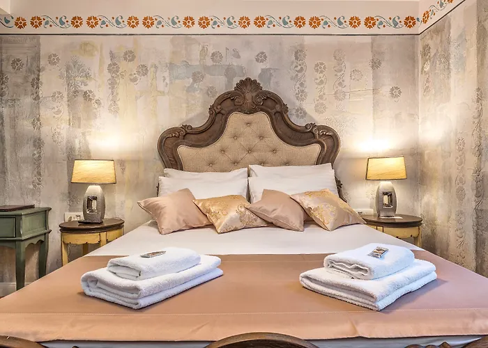 Hotel Plaza Marchi Old Town - Mag Quaint & Elegant Boutique 4*