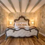 Plaza Marchi Old Town - Mag Quaint & Elegant Boutique Hotell 4*